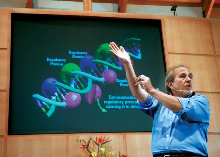 Alex Ansary Interviews Bruce Lipton about Epigenetics (2007)